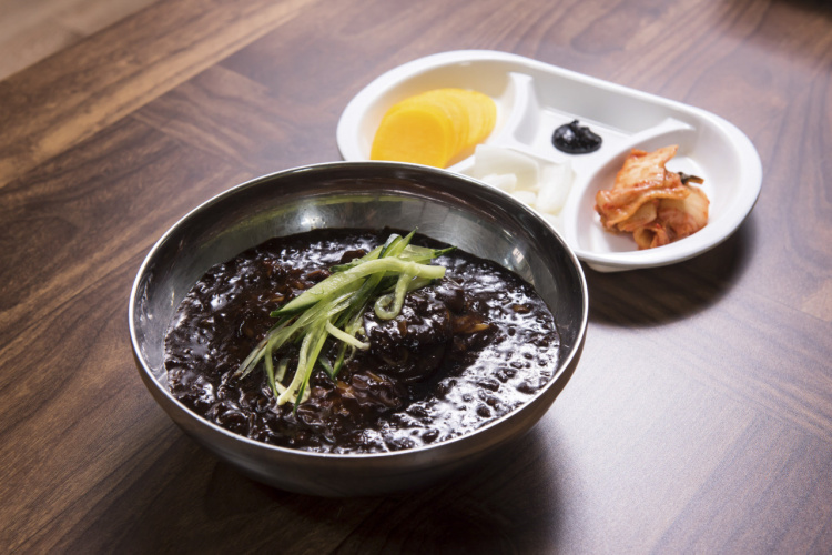 사진: 한국관광공사(공공누리 제3유형) 천안문 매장·음식 3
