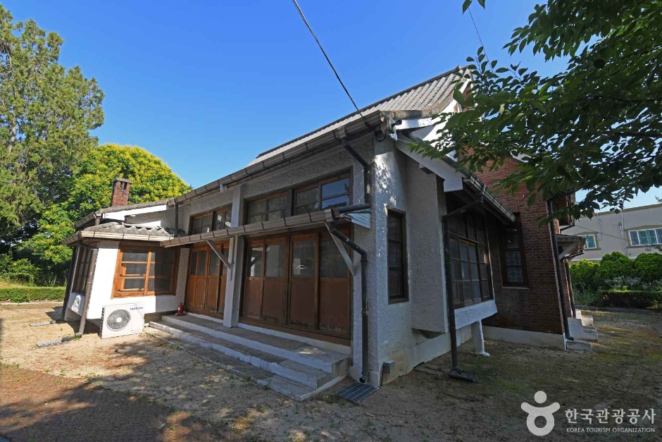 구 강경공립상업고등학교 관사 모습 2