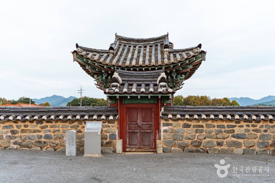 사진: 한국관광공사(공공누리 제1유형) 논산 황산벌참살이마을 모습