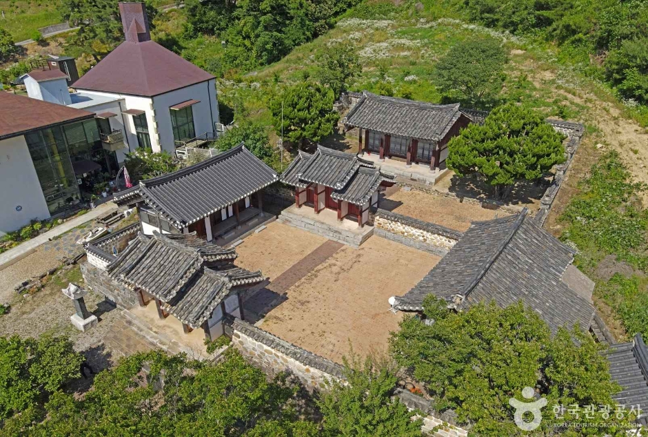 사진: 한국관광공사(공공누리 제3유형) 휴정서원 모습 2