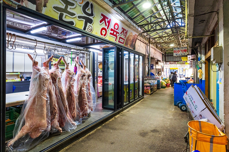 사진: 한국관광공사(공공누리 제3유형) 강경대흥시장 풍경 2